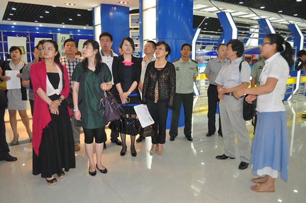 全心打造持久有效的食品安全体系——青岛市政协委员在赏金国际药业集团召开食品安全论坛